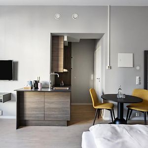 Large Studio Kitchen